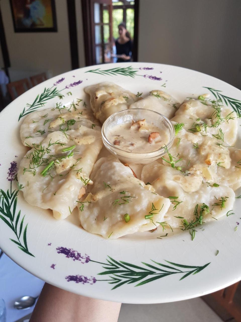 Folwark Tumiany Pokoje & Restauracja Exteriör bild